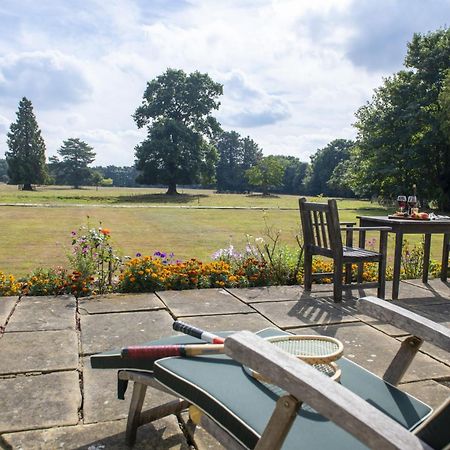 Upper Helmsley Hall ยอร์ค ภายนอก รูปภาพ