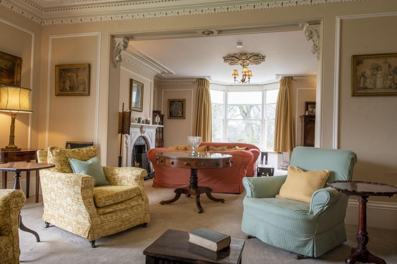 Upper Helmsley Hall ยอร์ค ภายนอก รูปภาพ