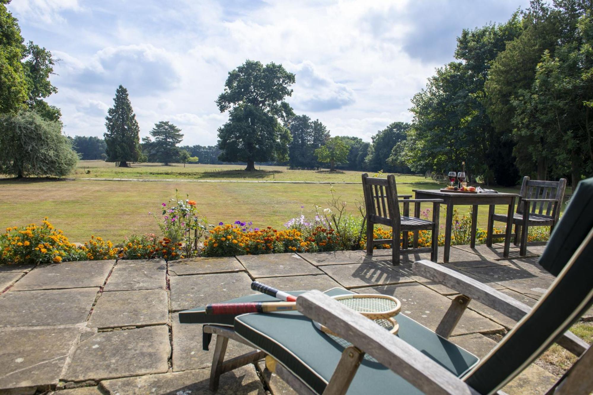 Upper Helmsley Hall ยอร์ค ภายนอก รูปภาพ